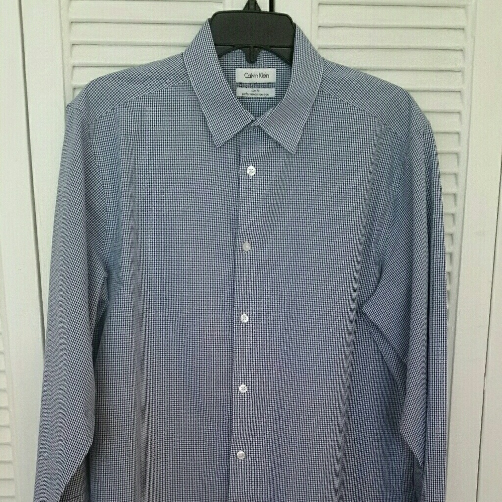 2 Calvin Klein slim fit performance non-iron